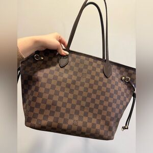 Louis Vuitton Damier Ebene Neverfull